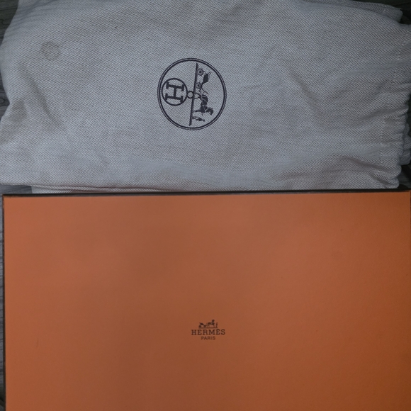 Hermès Beige Sandals - Picture 2 of 4